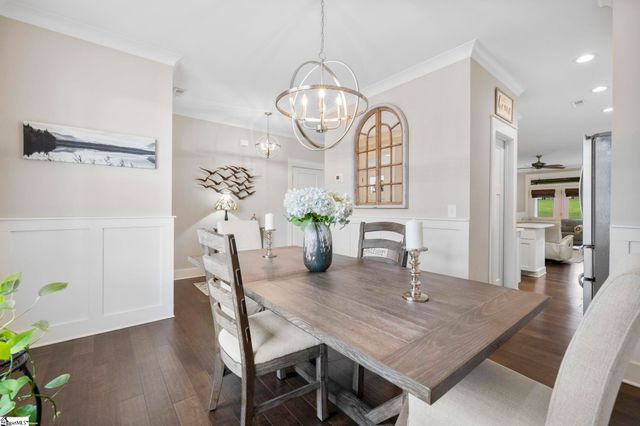 303 Farmers Market Street, Taylors, SC 29687