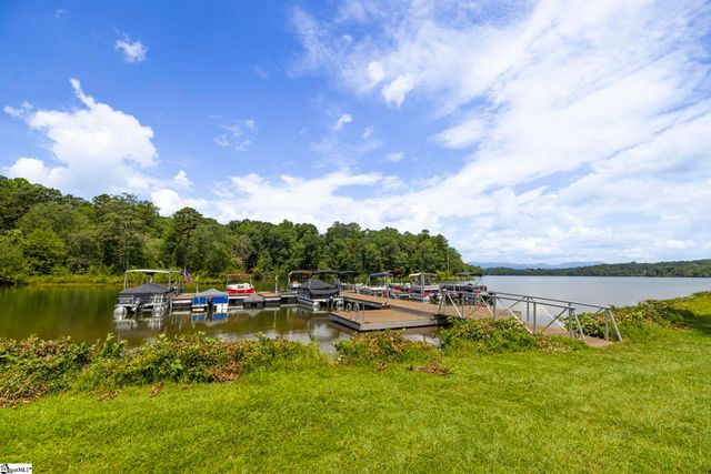 303 Farmers Market Street, Taylors, SC 29687