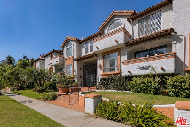 3271 Sawtelle Boulevard 204, Los Angeles, CA 90066