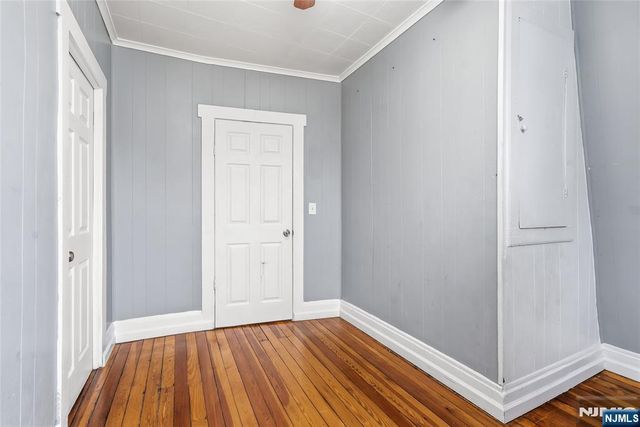 48 Arverne Terrace, Irvington, NJ 07111