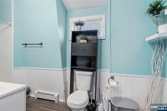 48 Arverne Terrace, Irvington, NJ 07111