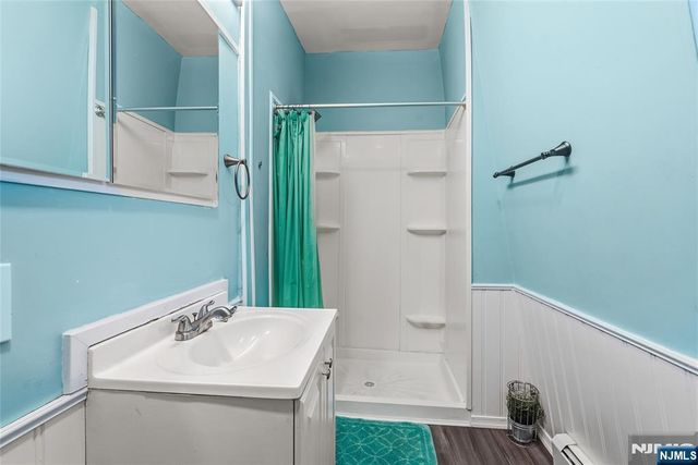 48 Arverne Terrace, Irvington, NJ 07111