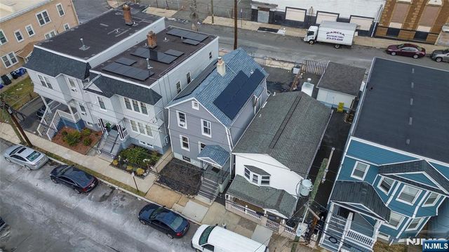 48 Arverne Terrace, Irvington, NJ 07111