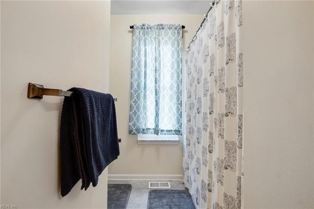 2612 Loudoun ST, Virginia Beach, VA 23456