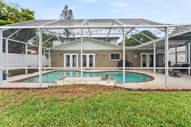 8230 128TH STREET, Seminole, FL 33776