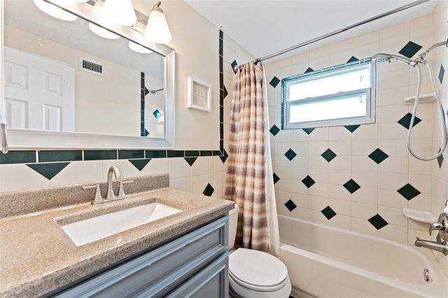 8230 128TH STREET, Seminole, FL 33776