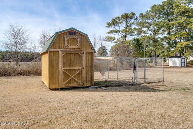 314 S Kennedy Street, Beulaville, NC 28518