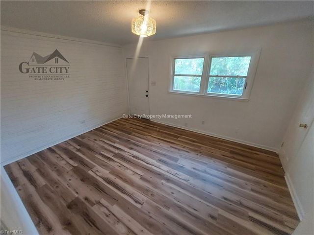 2330 Kersey Street G, Greensboro, NC 27406