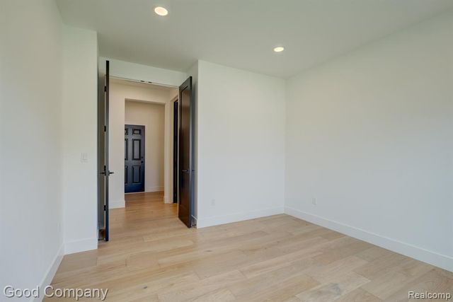 804 Irving Avenue, Royal Oak, MI 48067