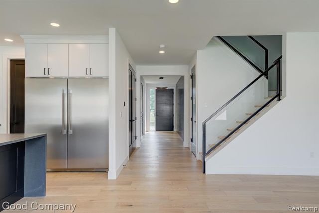 804 Irving Avenue, Royal Oak, MI 48067
