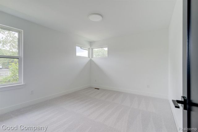 804 Irving Avenue, Royal Oak, MI 48067