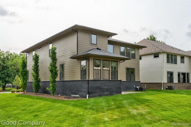804 Irving Avenue, Royal Oak, MI 48067