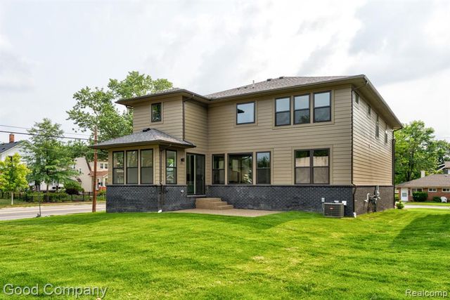 804 Irving Avenue, Royal Oak, MI 48067