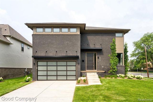 804 Irving Avenue, Royal Oak, MI 48067