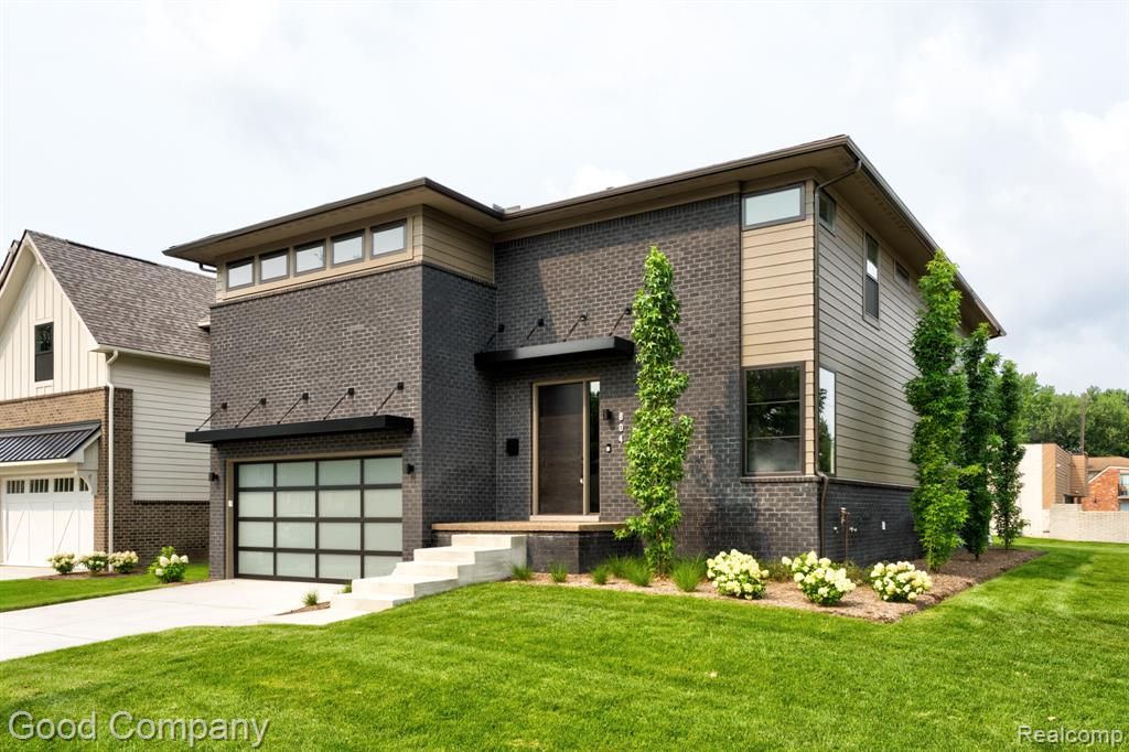 804 Irving Avenue, Royal Oak, MI 48067