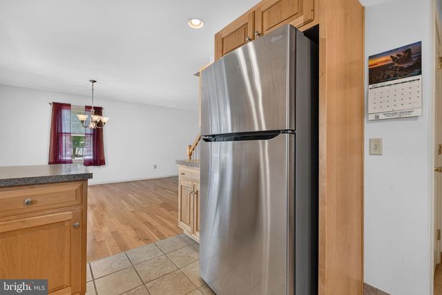 118 E SCOUT ALY, Manheim, PA 17545