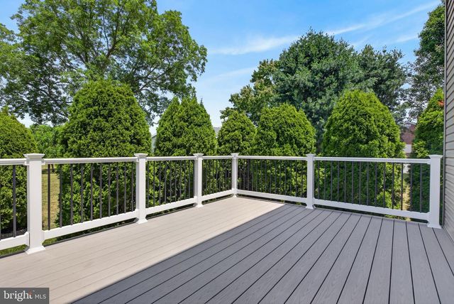 118 E SCOUT ALY, Manheim, PA 17545