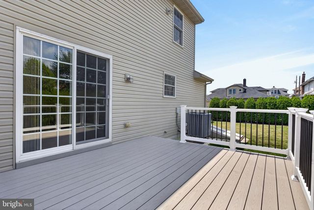 118 E SCOUT ALY, Manheim, PA 17545