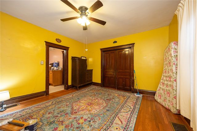 608 E 8TH AVENUE, Tarentum, PA 15084