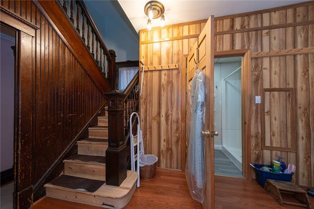 608 E 8TH AVENUE, Tarentum, PA 15084