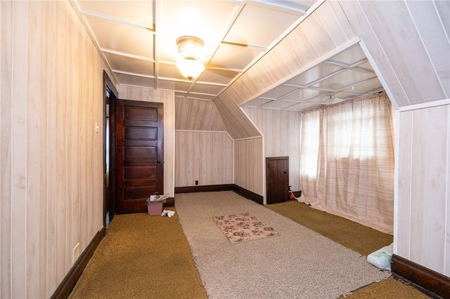 608 E 8TH AVENUE, Tarentum, PA 15084