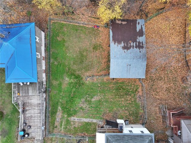 608 E 8TH AVENUE, Tarentum, PA 15084