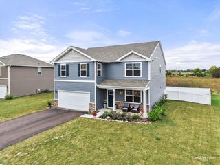 2721 Berrywood Lane, Yorkville, IL 60560