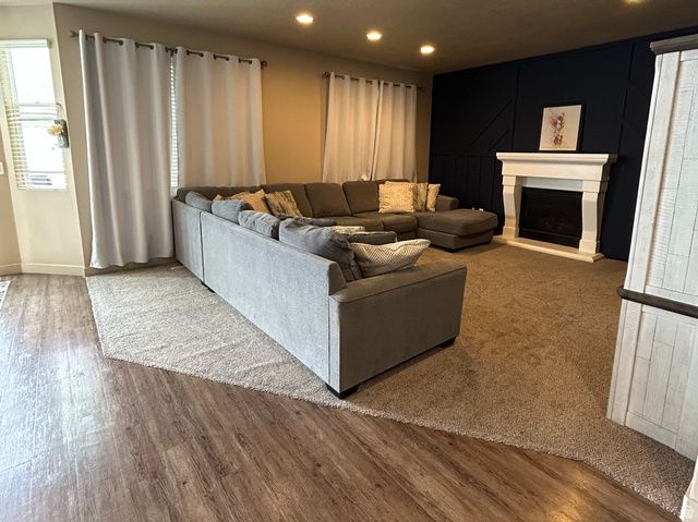 9446 S MICHAL ROBERT LN, West Jordan, UT 84081