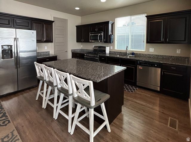 9446 S MICHAL ROBERT LN, West Jordan, UT 84081