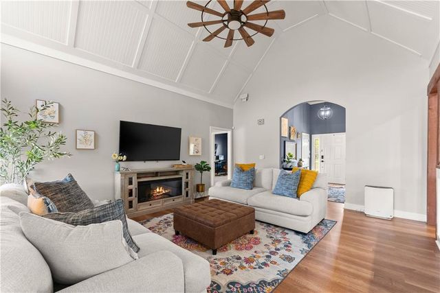 246 P J Roberts Road, Jefferson, GA 30549