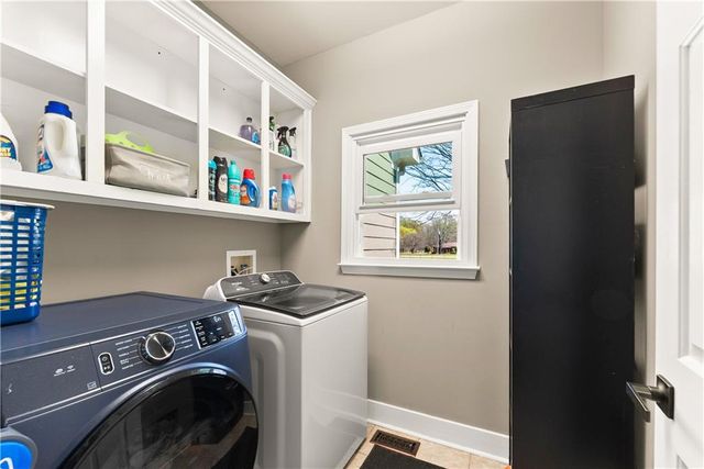 246 P J Roberts Road, Jefferson, GA 30549