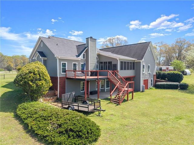 246 P J Roberts Road, Jefferson, GA 30549