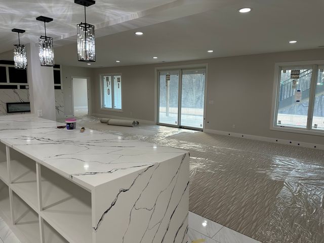 24029 185TH Street, Bettendorf, IA 52722