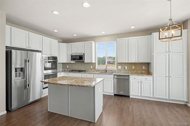 10459 Wagon Box Circle, Littleton, CO 80130