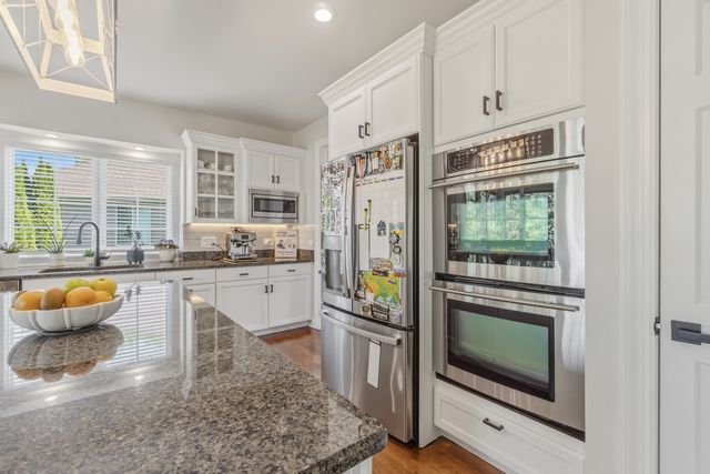 1160 Lakin Avenue, Elburn, IL 60119