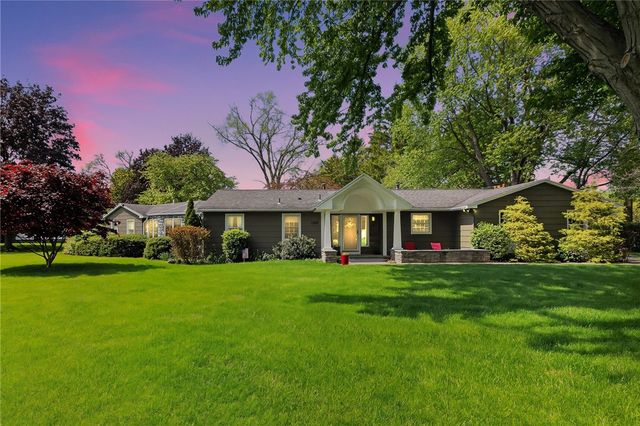 1200 Gatestone Circle, Webster, NY 14580