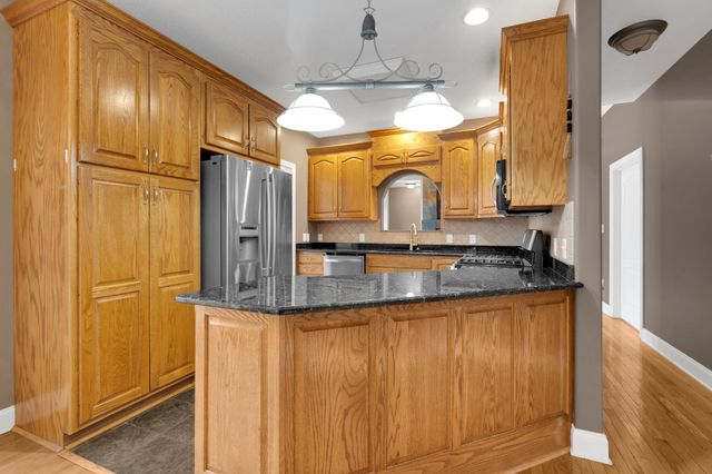 225 Crimson Dr, Winchester, TN 37398