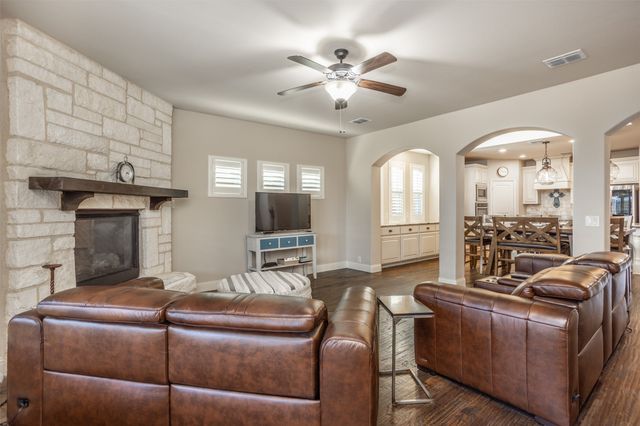 9009 Athens Drive, Denton, TX 76226