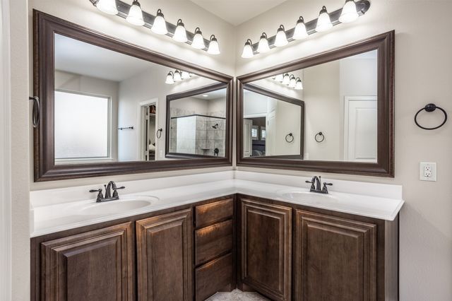 9009 Athens Drive, Denton, TX 76226