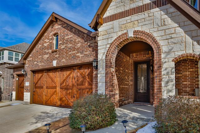 9009 Athens Drive, Denton, TX 76226