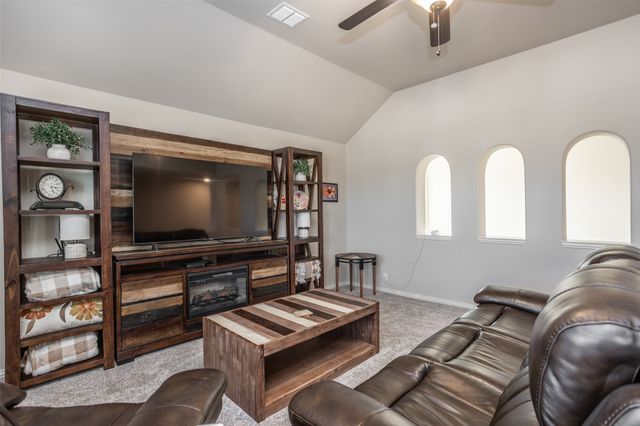 9009 Athens Drive, Denton, TX 76226