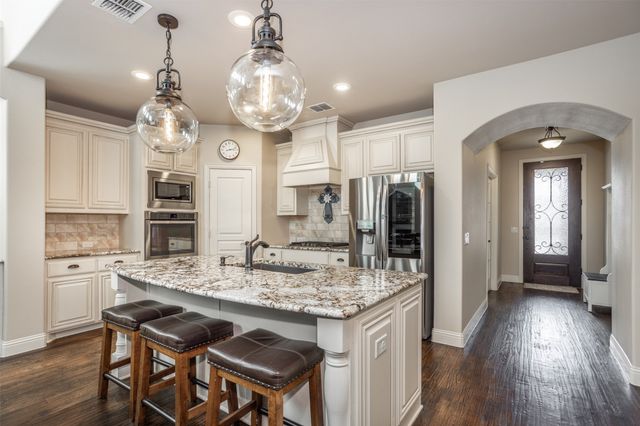 9009 Athens Drive, Denton, TX 76226