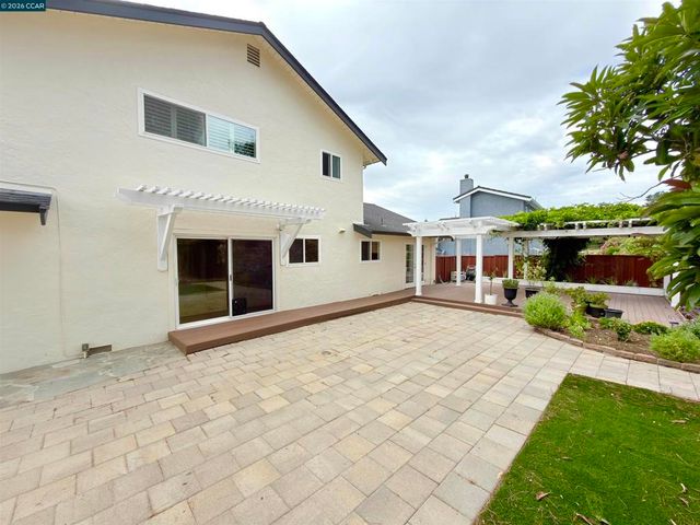 2899 Madeira Way, Pleasant Hill, CA 94523