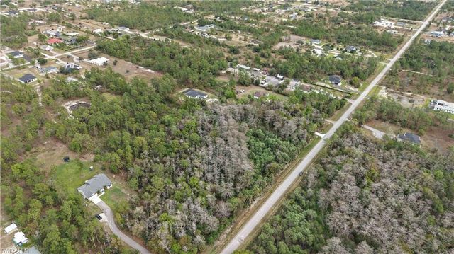 52Nd AVE NE, Naples, FL 34120