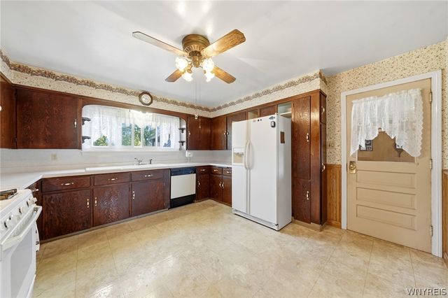 7304 Michael Road, Orchard Park, NY 14127