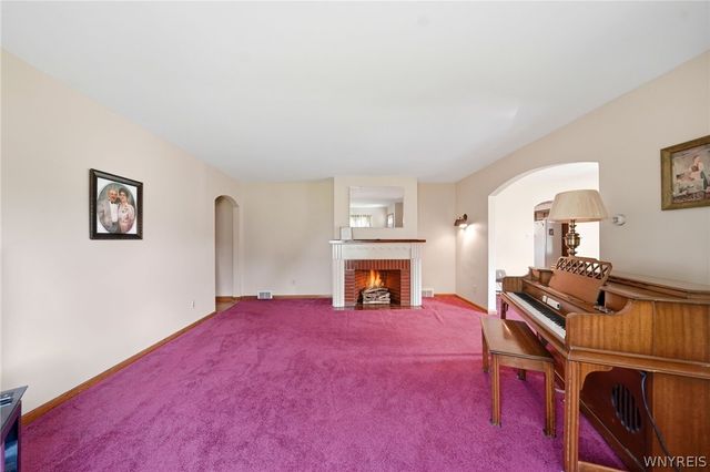 7304 Michael Road, Orchard Park, NY 14127