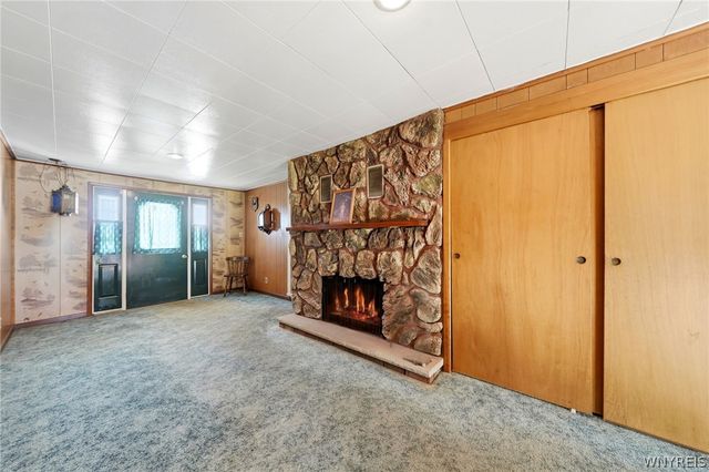 7304 Michael Road, Orchard Park, NY 14127