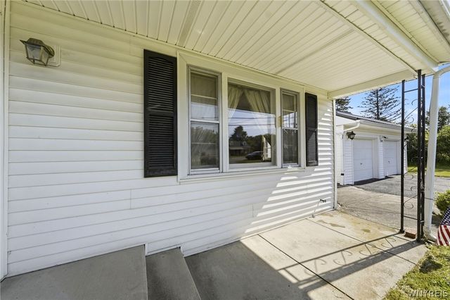 7304 Michael Road, Orchard Park, NY 14127