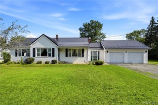 7304 Michael Road, Orchard Park, NY 14127