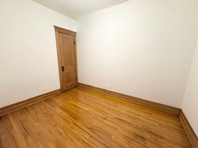 3309 S Lowe Avenue, Chicago, IL 60616